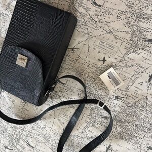 Chic Black Crossbody Bag